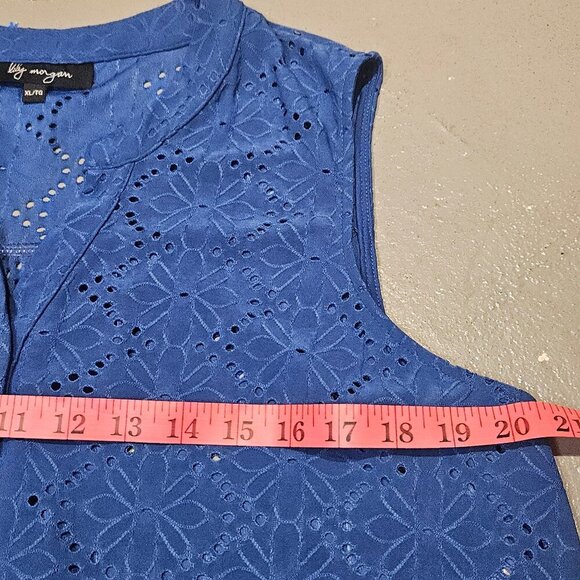 Blue Sleeveless eyelet Blouse szXL - Picture 8 of 10